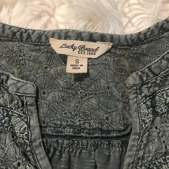 Lucky Brand size small... Beautiful 3/4 shirt! - Picture 5 of 7